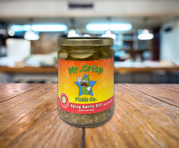 Mr. Crisp Spicy Garlic 16 oz Jar of Pickles
